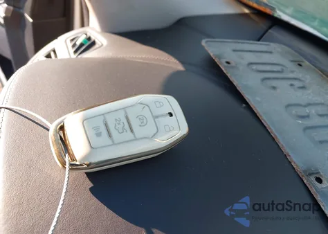 2016 Ford Explorer Platinum из США, поврежденный, VIN 1FM5K8HT4GGB58612